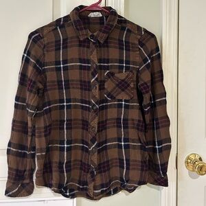 Girl’s flannel shirt, brown, plaid